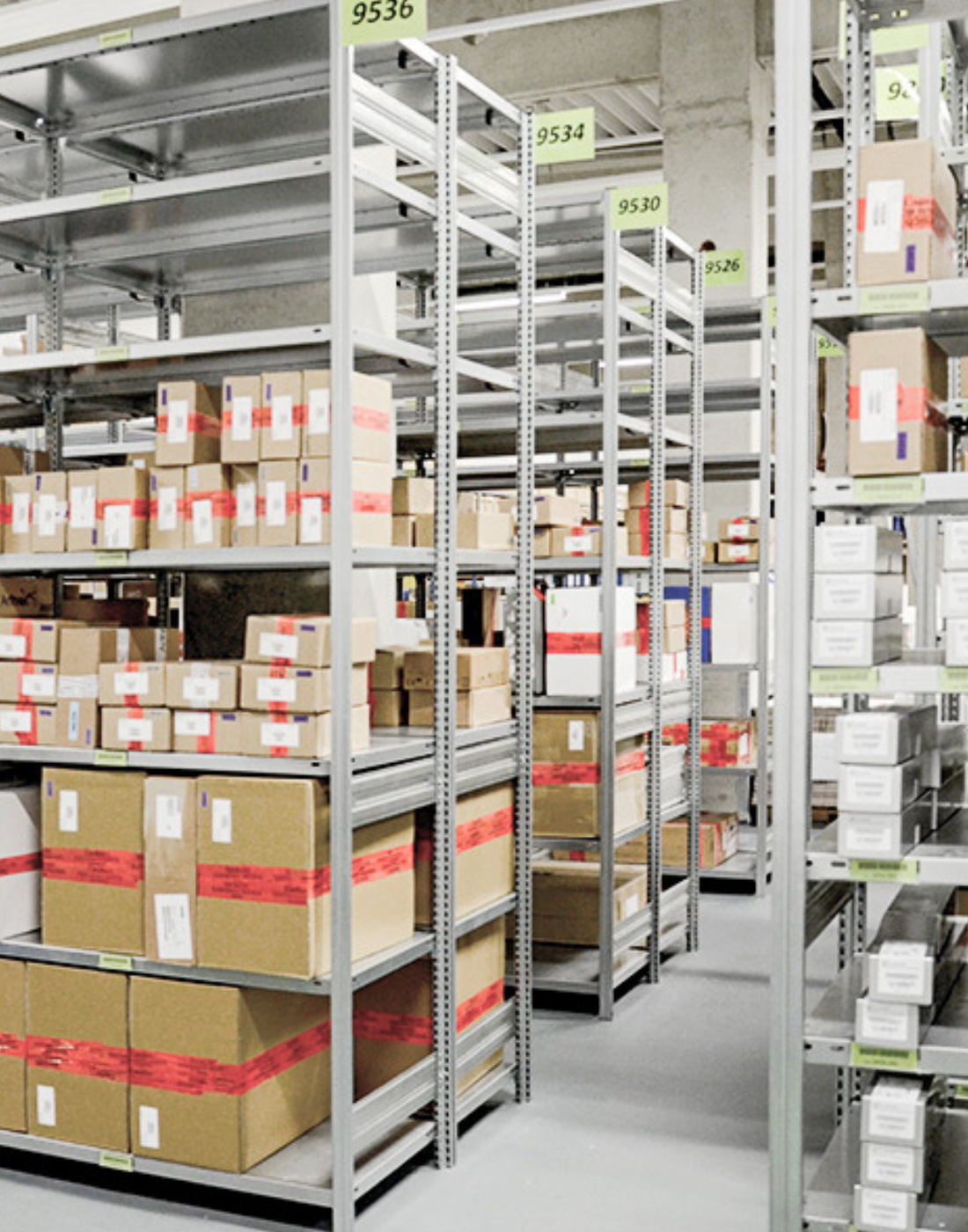 Lagerregale als Stecksystem im Lager