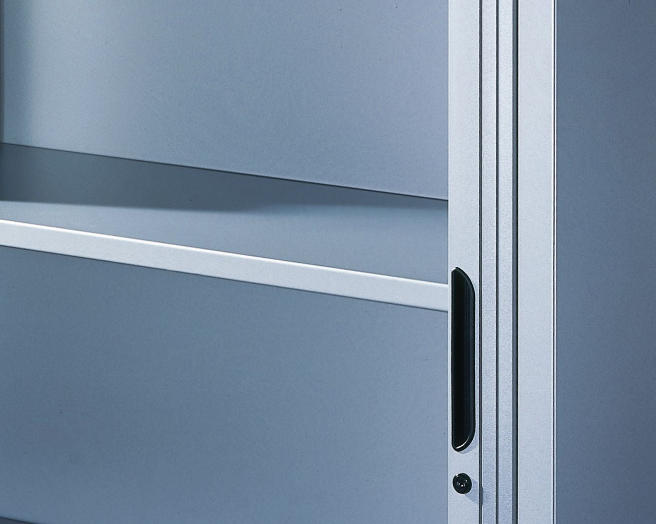 Büroschrank Sideboard mit Rolladen Detail